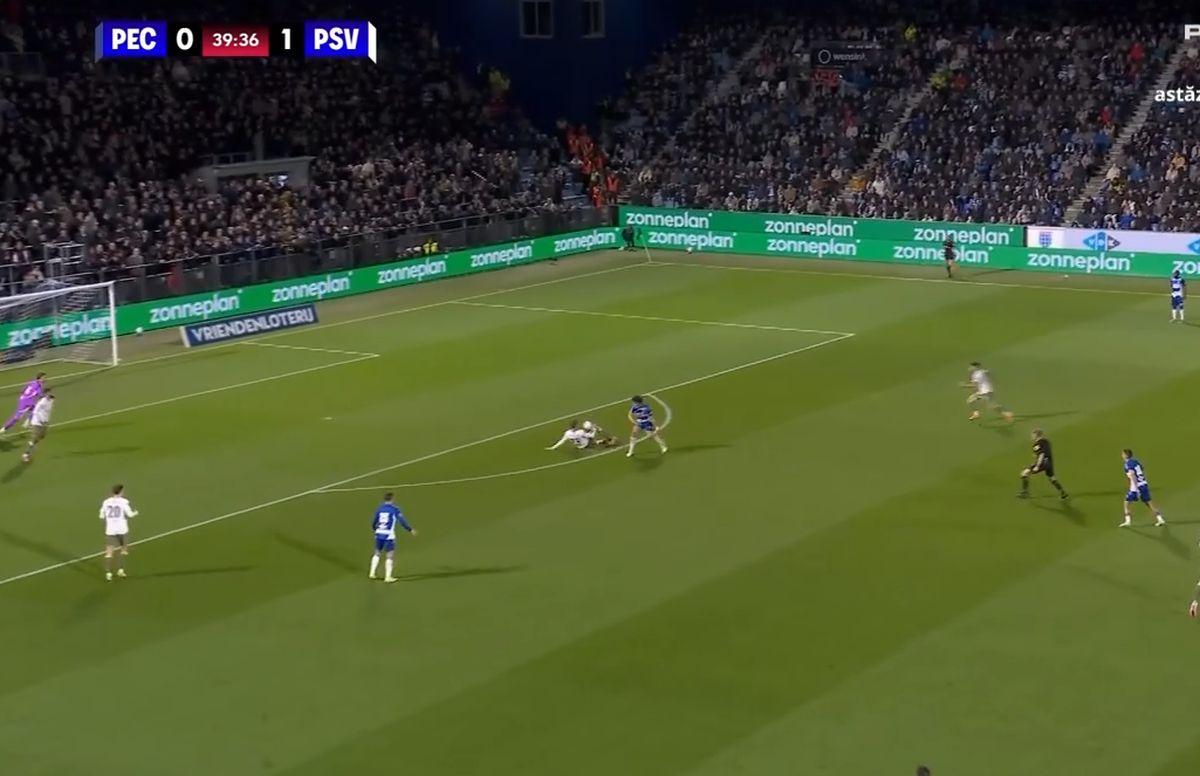 Cum a înscris Dennis Man primul gol pentru PSV