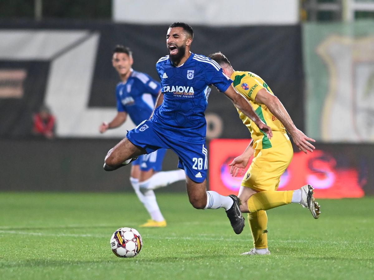 Yassine Bahassa, imagini din perioada FCU Craiova