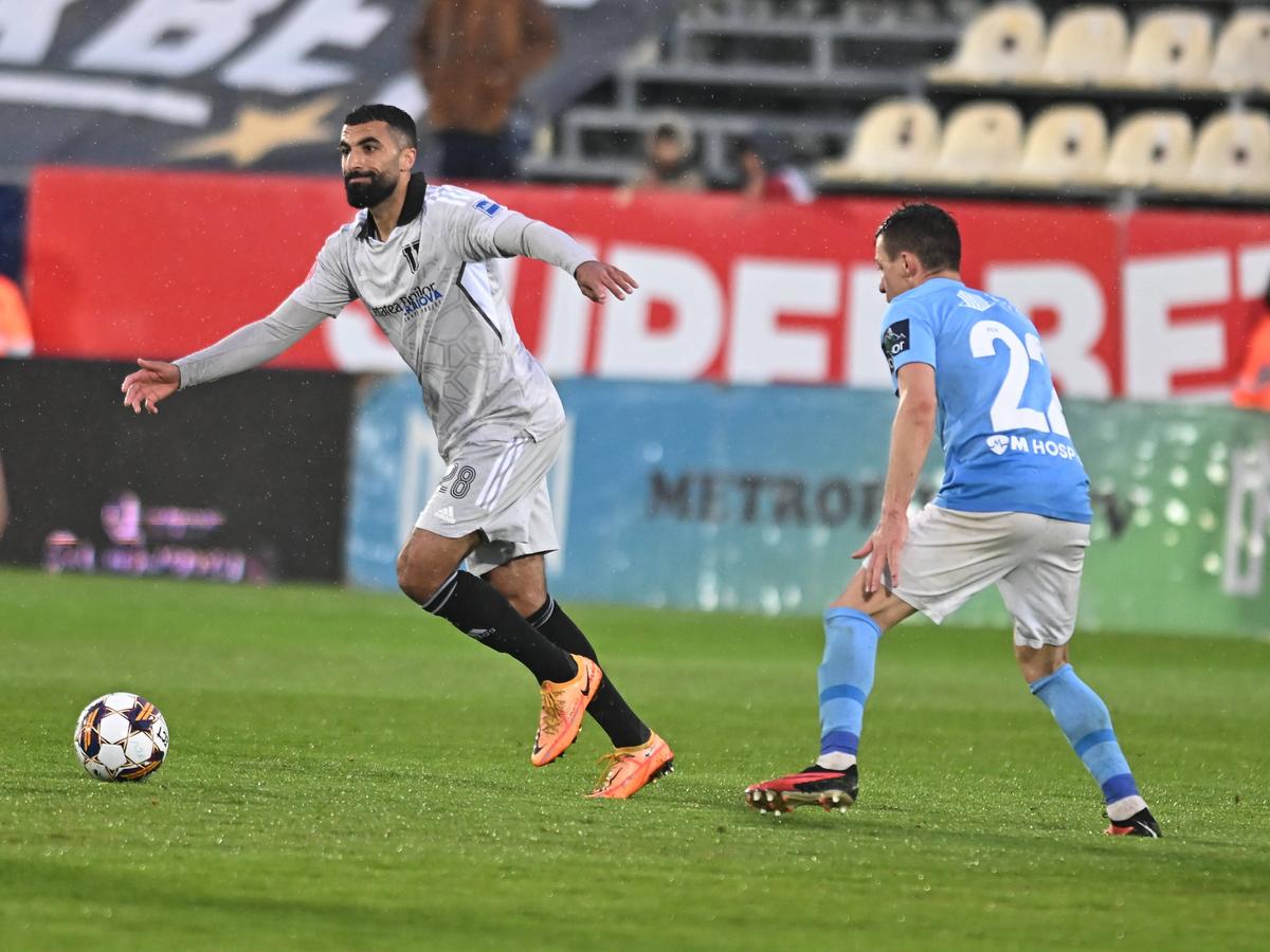 Yassine Bahassa, imagini din perioada FCU Craiova