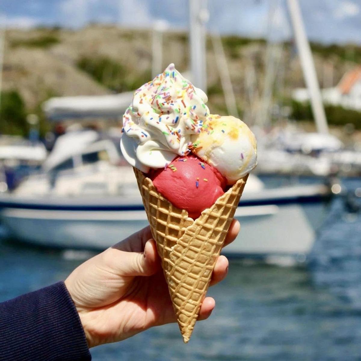 Hakan Mild Suedia - România regele înghețatei