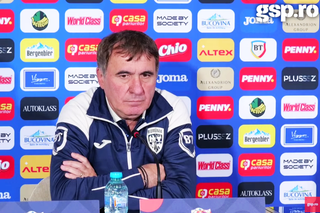 Gheorghe Hagi, întrebat direct în conferință: „Rămâneți sau plecați după meciul cu Suedia?”