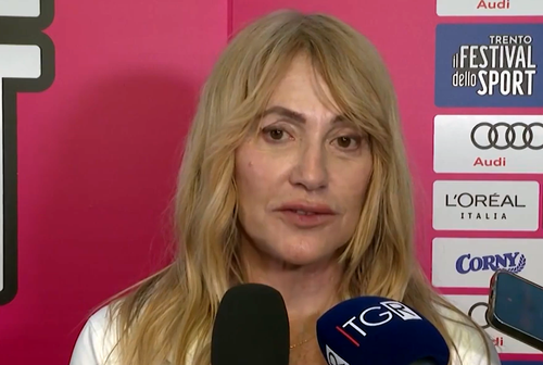 Nadia Comăneci, confesiuni emoționante la festivalul din Italia // foto: captură stream24.ilsole24ore.com
