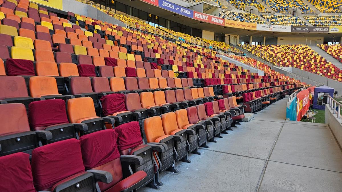 Detaliul observat la Arena Națională în timpul antrenamentului Suediei
