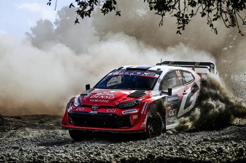 Oliver Solberg, cu titlul mondial în buzunar, a greșit în ultimii metri ai cursei/Foto: Imago Images