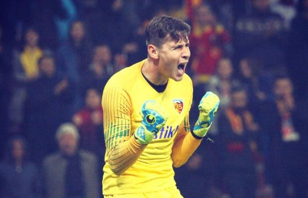 KAYSERISPOR - FENERBAHCE 1-0 // „Pantera” Silviu Lung, prestație SENZAȚIONALĂ contra lui Fener