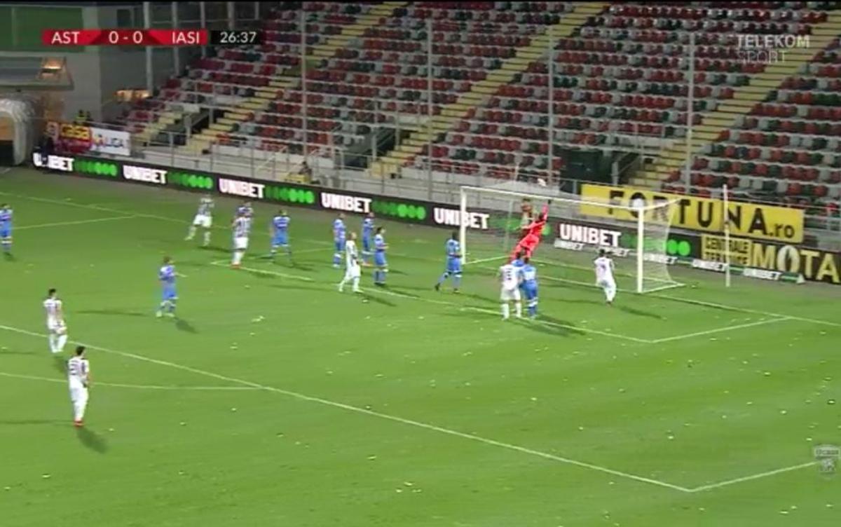 Constantin Budescu gol din corner