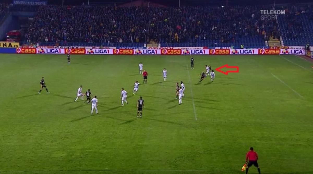 CRAIOVA - DINAMO 4-1 // FOTO Unde e VAR-ul când ai nevoie de el!? Decizii controversate luate de Marius Avram