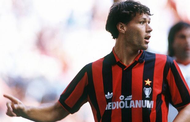 Prăbușirea unui golgheter! Marco van Basten, despre accidentarea care l-a făcut să renunțe la fotbal: „Făceam totul cu dureri”