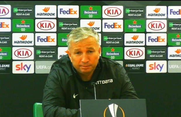 Dan Petrescu, show în capitala Italiei: „Să intru eu să joc? Să ne dea Roma 2 fundași, că ei au 6!” + Ce recompensă i-a promis fotbalistului care va marca pe Olimpico