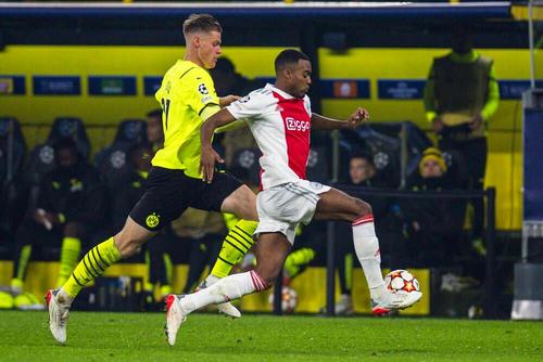 Ajax a făcut profit 220,8 milioane de euro în mercato și a câștigat până acum în acest sezon numai de la UEFA 57 de milioane!