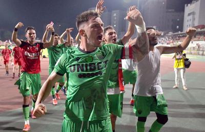Apare Sorescu în Dinamo - CFR Cluj? De ce ar fi tentat Rednic să mizeze pe el deși s-au certat