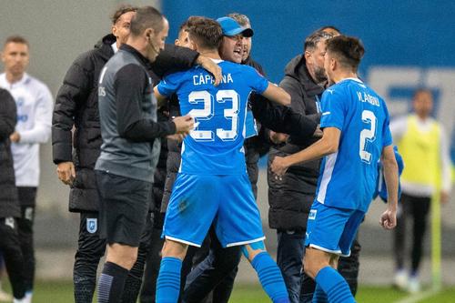Universitatea și FCU Craiova au dat-o la pace în derby-ul din Bănie / foto: Raed Krishan