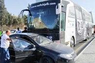 Autocarul lui Neftchi, implicat într-un accident rutier, după ce Mutu a cerut deplasarea cu două zile înainte de meci