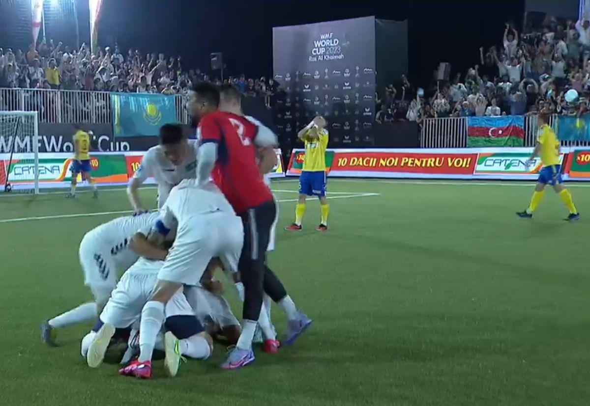 ROMÂNIA E CAMPIOANĂ MONDIALĂ LA MINIFOTBAL! Triumf istoric după o desfășurare IREALĂ » „Tricolorii” au revenit de la 0-2 și s-au impus după 30 de penalty-uri!