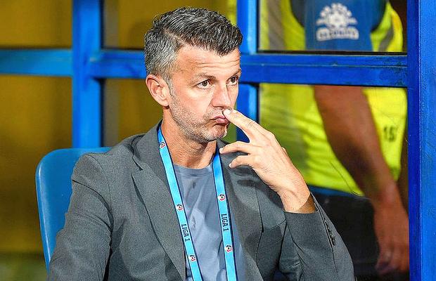 Fostul campion cu Dinamo s-a resemnat: „Echipa merge din ce în ce mai prost. Pe Burcă îl văd fără speranță”
