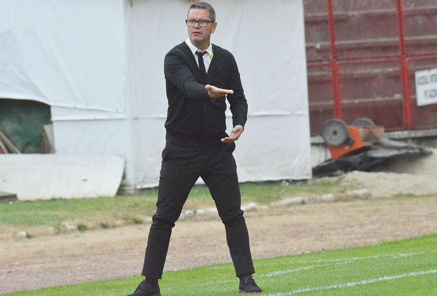 Flavius Stoican a condus-o pe Reșița către o victorie mare cu Metaloglobus, 5-0 Gloria Buzău câștigă ultimul meci al etapei 12 din Liga 2 și urcă pe loc de play-off