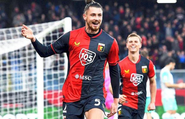 Reprezentanții clubului din Premier League au venit să-l urmărească pe Radu Drăgușin