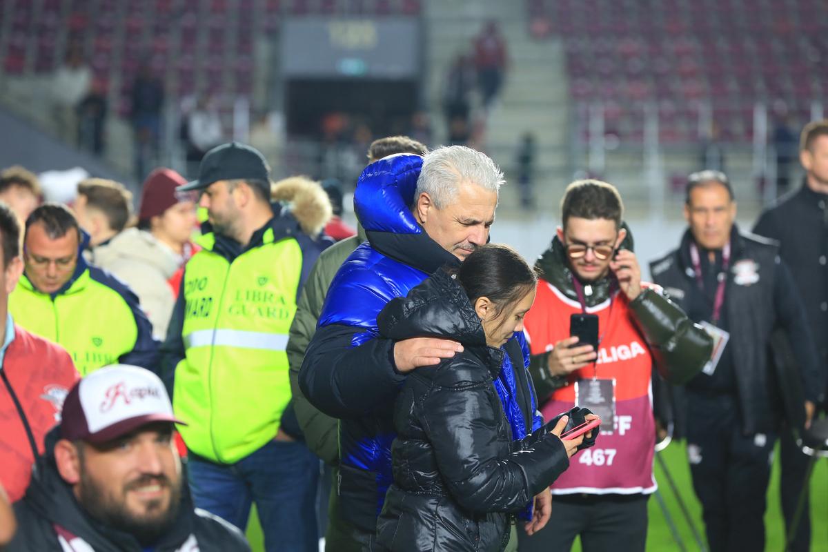 5 informații-cheie de la Rapid - Hermannstadt » Cât de gravă este accidentarea lui Hromada + „Nu folosim lucruri care să ne dea vână, ca alți adversari”