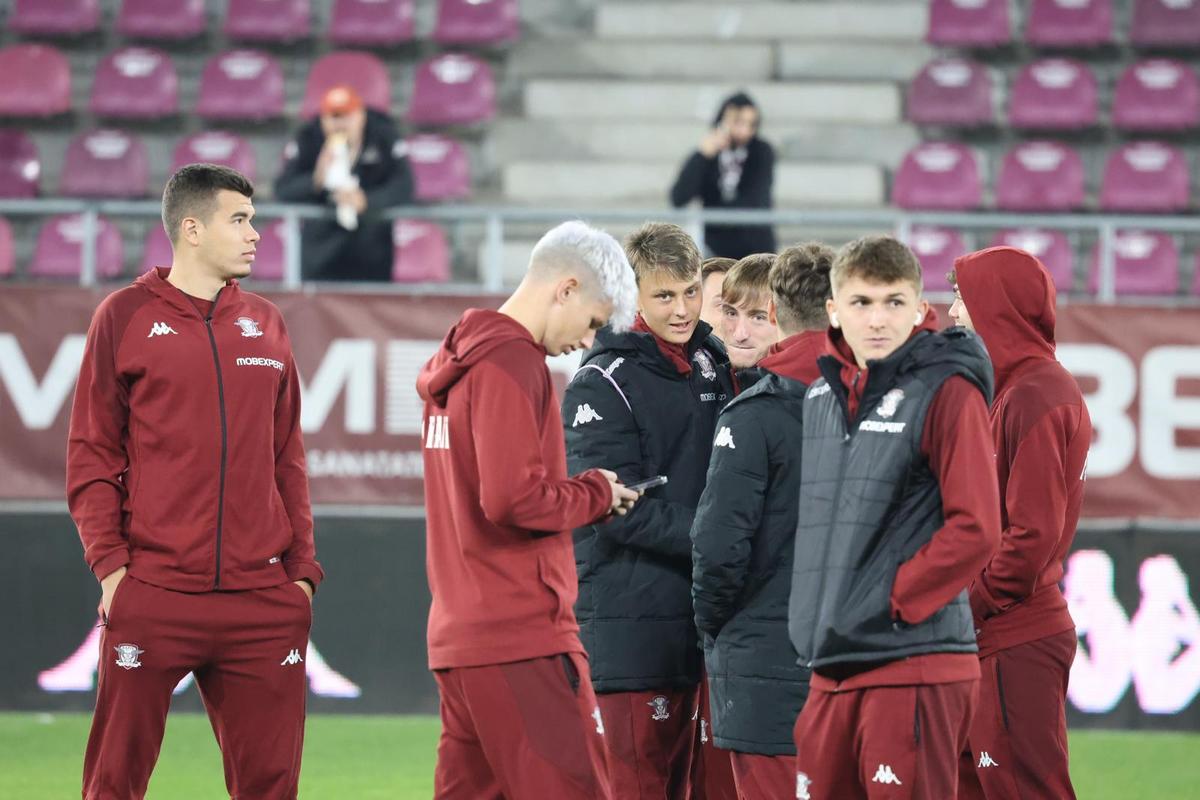 Șumi i-a stins lumina lui Măldă! Rapidul a capturat trei puncte cu chiu, cu vai și a urcat la granița play-off-ului
