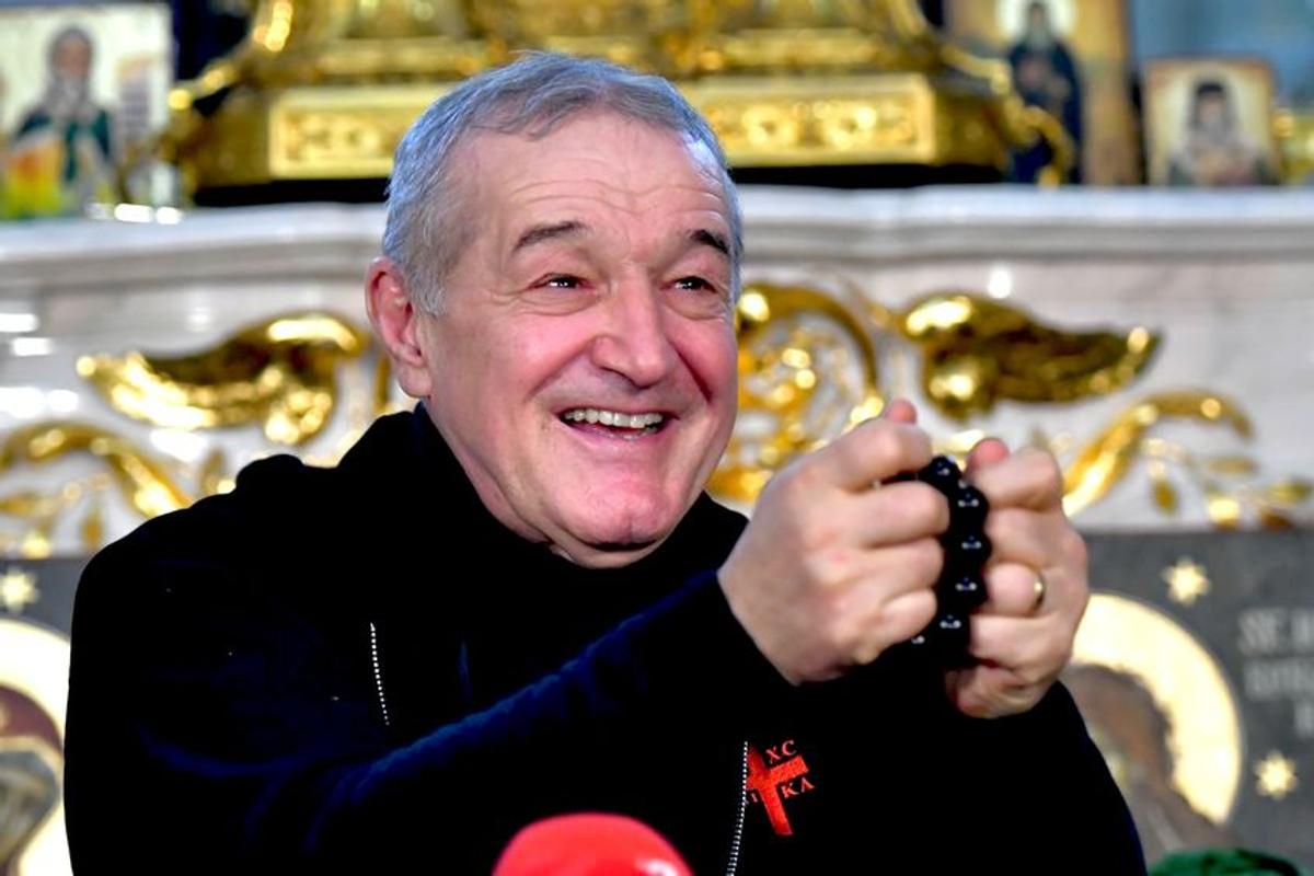 Gigi Becali a intrat în direct și a făcut anunțul! Schimbă un titular: „Nu va mai juca, asta este echipa pe care mi-o doresc de 20 ani”