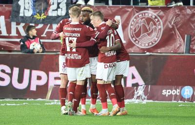 Șumi i-a stins lumina lui Măldă! Rapidul a capturat trei puncte cu chiu, cu vai și a urcat la granița play-off-ului