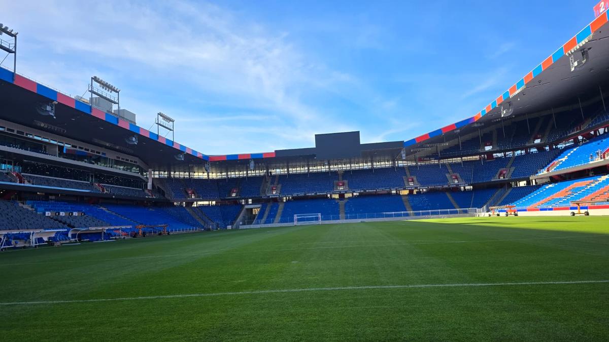 „St. Jakob-Park”, arena unde se va disputa Basel - FCSB