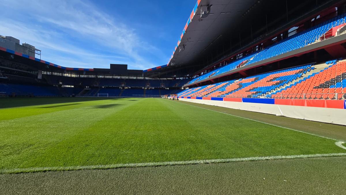 „St. Jakob-Park”, arena unde se va disputa Basel - FCSB