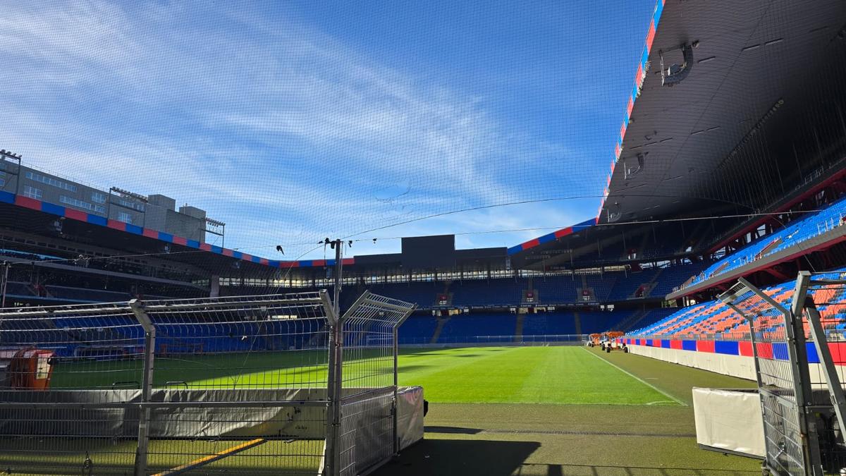 „St. Jakob-Park”, arena unde se va disputa Basel - FCSB