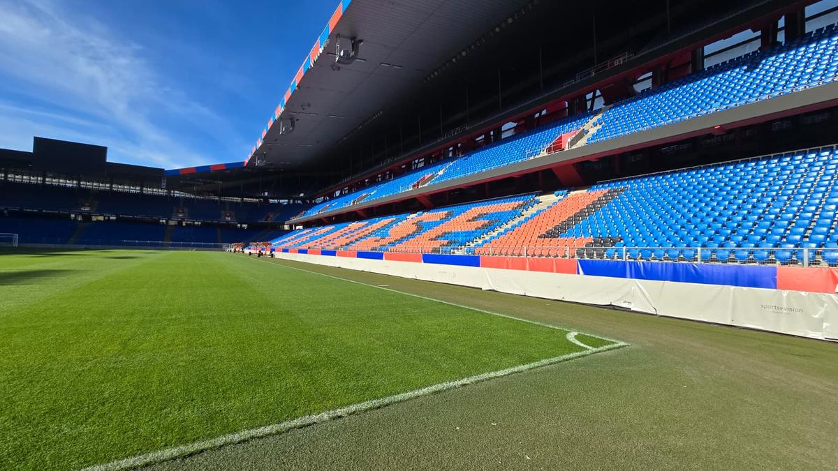 „St. Jakob-Park”, arena unde se va disputa Basel - FCSB