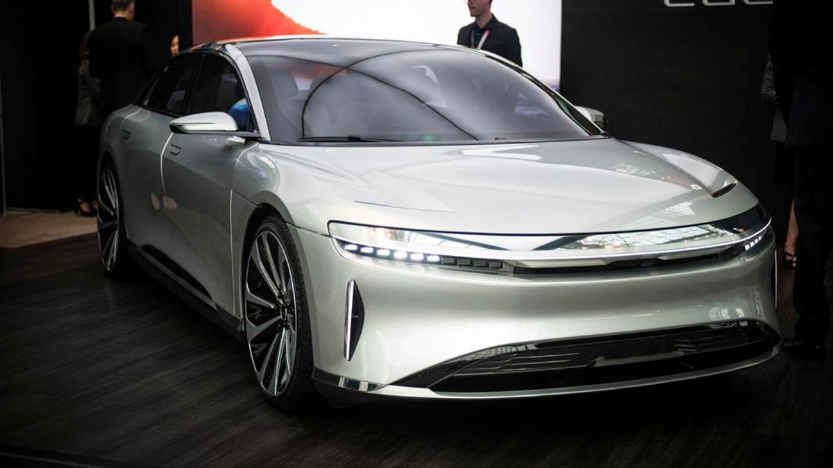 LUCID AIR
