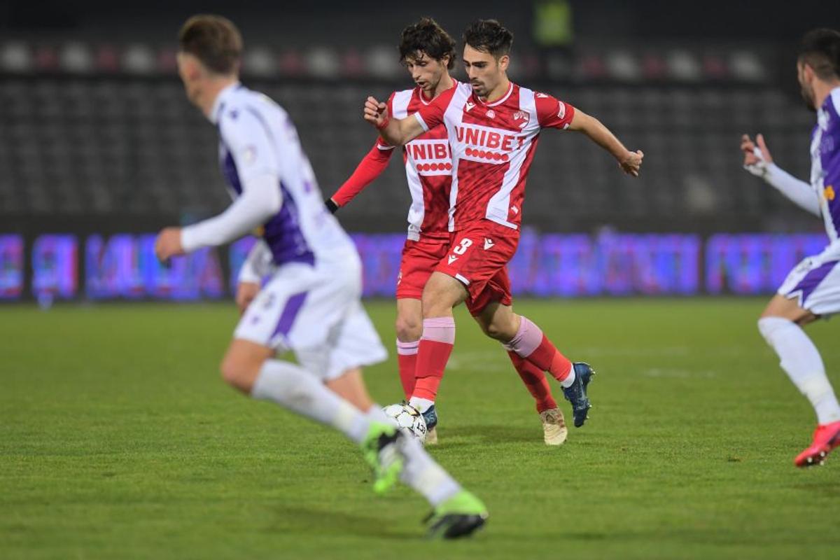 FC Argeș - Dinamo 0-1. VIDEO + FOTO „Câinilor” le priește criza: gol fantastic Camara! Gazdele au avut un penalty neacordat. Clasamentul ACUM