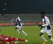 FC Argeș - Dinamo 0-1. FOTO Greșeală URIAȘĂ de arbitraj! Rezultatul, decis de o gafă imensă a „centralului”