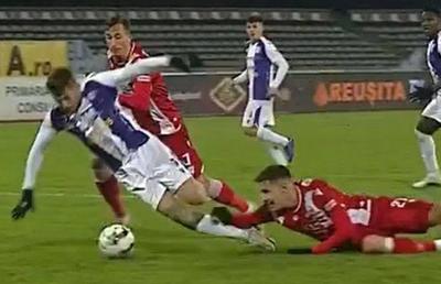 FC Argeș - Dinamo 0-1. FOTO Greșeală URIAȘĂ de arbitraj! Rezultatul, decis de o gafă imensă a „centralului”