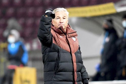 Dan Petrescu, antrenor CFR Cluj // foto: Imago Images