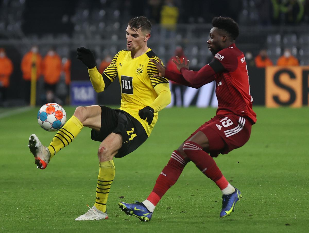 Show total în Der Klassiker » Bayern o învinge pe Dortmund și se desprinde în fruntea clasamentului