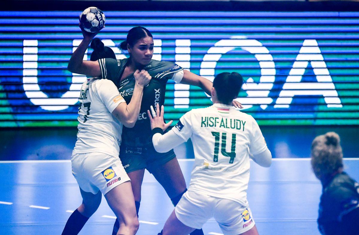 Cristina Neagu, entuziasmată de cele 13 goluri marcate cu Ferencvaros: „Mi-aș dori să jucăm mereu într-o asemenea atmosferă!”