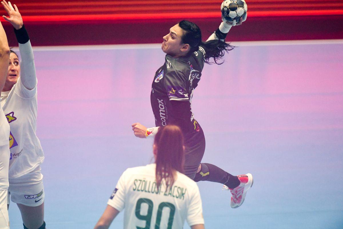 Cristina Neagu, entuziasmată de cele 13 goluri marcate cu Ferencvaros: „Mi-aș dori să jucăm mereu într-o asemenea atmosferă!”