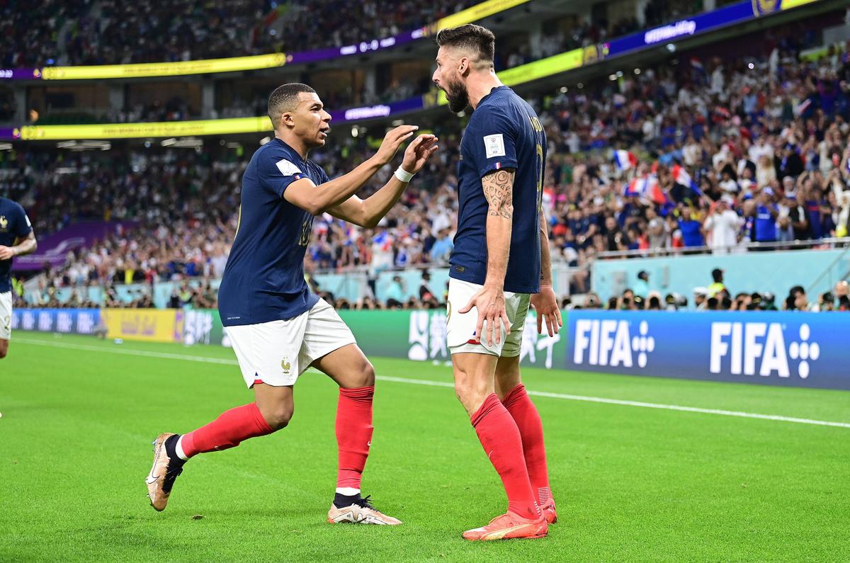 Giroud și Mbappe, imaginile zilei la Campionatul Mondial