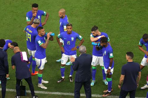 Gabriel Jesus (25 de ani, atacant) și Alex Telles (29 de ani, fundaș stânga) s-au accidentat și nu mai pot juca la acest Campionat Mondial pentru Brazilia/ foto Imago Images