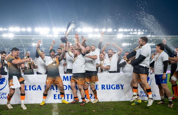 Știința Baia Mare a învins-o pe CSA Steaua în finala Ligii Naționale de rugby! Imagini spectaculoase de pe „Arcul de Triumf”
