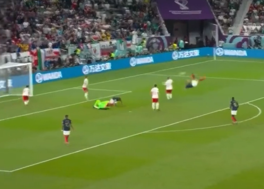 Cu România n-au fluierat nimic! Supergolul lui Giroud, anulat după o decizie controversată! Ce a văzut arbitrul?