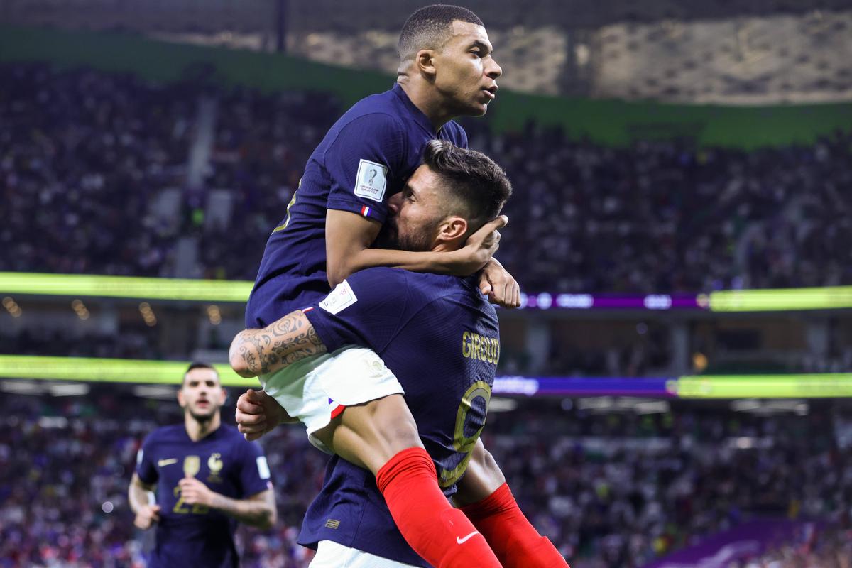 Giroud și Mbappe, imaginile zilei la Campionatul Mondial