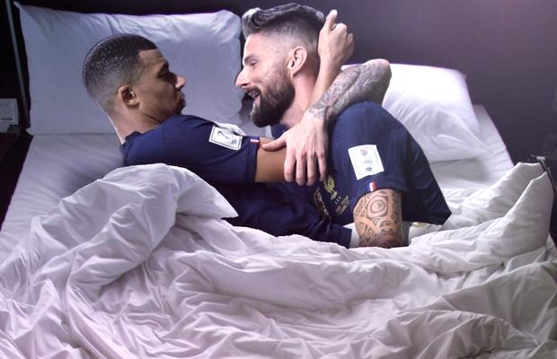 Mbappe și Giroud, imaginile serii la Mondial: „Luați-vă o iubită care să se uite așa la voi” 