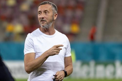 Mihai Stoica, managerul general de la FCSB, e impresionat de mijlocașul celor de la CFR Cluj, Ciprian Deac, în continuare un om-cheie în echipa lui Dan Petrescu, deși în februarie va împlini 37 de ani.