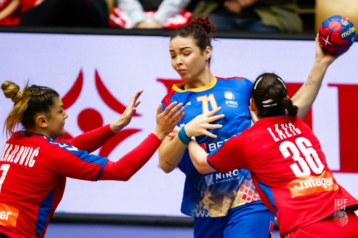 Viitorul star al naționalei de handbal feminin a României: „Muncesc! Prefer să îmi fie greu la 20 de ani, decât să-mi pară rău la 30!” + marele vis: „Am o poză!”