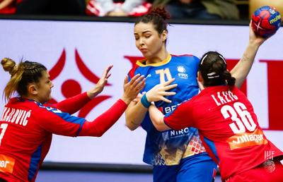 Alicia Gogîrlă duce numele mai departe la Campionatul Mondial: „Când am fost convocată la națională, imediat am sunat-o pe mama!”