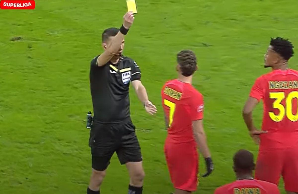 Fără milă după FCSB - Oțelul: „E greu de înțeles de ce Coman nu e eliminat”