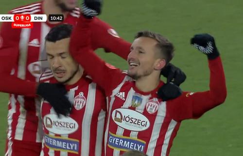 Marius Ștefănescu (25 de ani), extrema celor de la Sepsi, a deschis scorul în minutul 11 al partidei disputate de covăsneni, pe teren propriu, în compania lui Dinamo, în runda cu numărul 18 din Superliga.