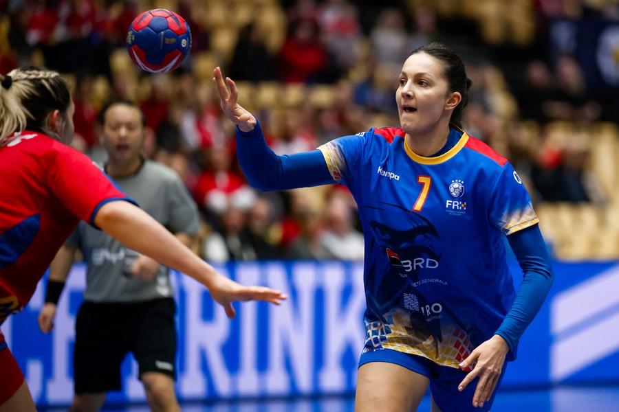 Eliza Buceschi a fost MVP-ul meciului cu Serbia Foto Facebook FR Handbal Costică Buceschi, atac la selecționerul Florentin Pera: „N-a căutat-o pe Eliza după Mondial, de aia s-a retras din națională”