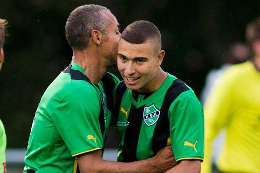 Henrik îl îmbrățișează pe fiul Jordan Larsson la Helsingborgs Situație nemaipomenită în ultima jumătate de secol: tatăl ar putea evolua împotriva fiului în Cupa Angliei!